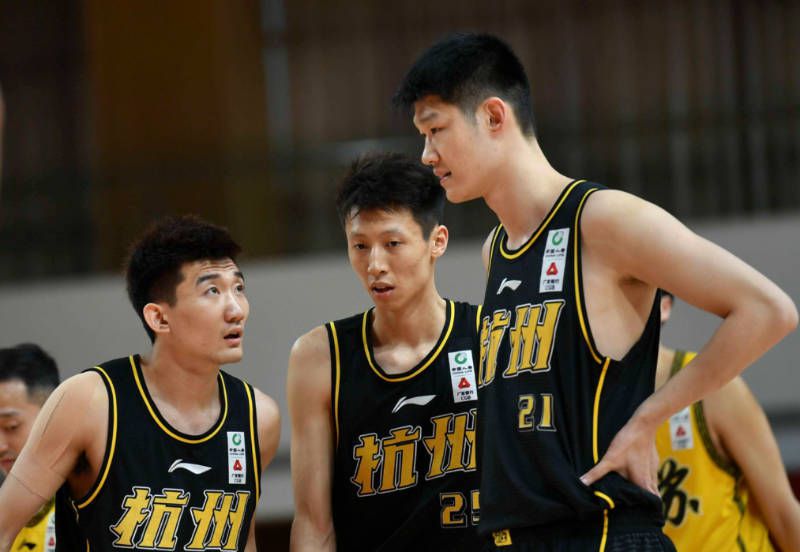 坐公交忘穿内裤被挺进h小